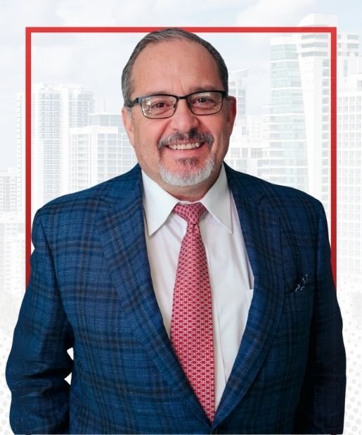 Jorge Calil attorney in dark blue suit